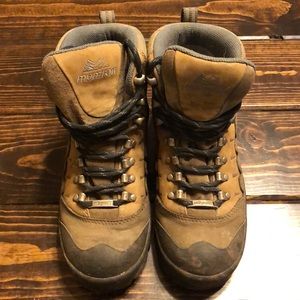Montrail hiking boot